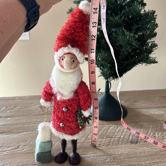 Wool Felt Santa with Red Hat & Packages - Picture 13 of 14